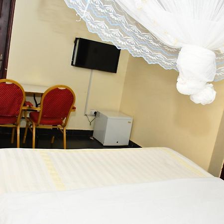 Florida Hotel Zaana Kampala Exterior photo